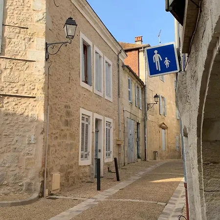 Hébergement de vacances Logis Historique Au Centre De 8 Lits L Oustal Périgueux